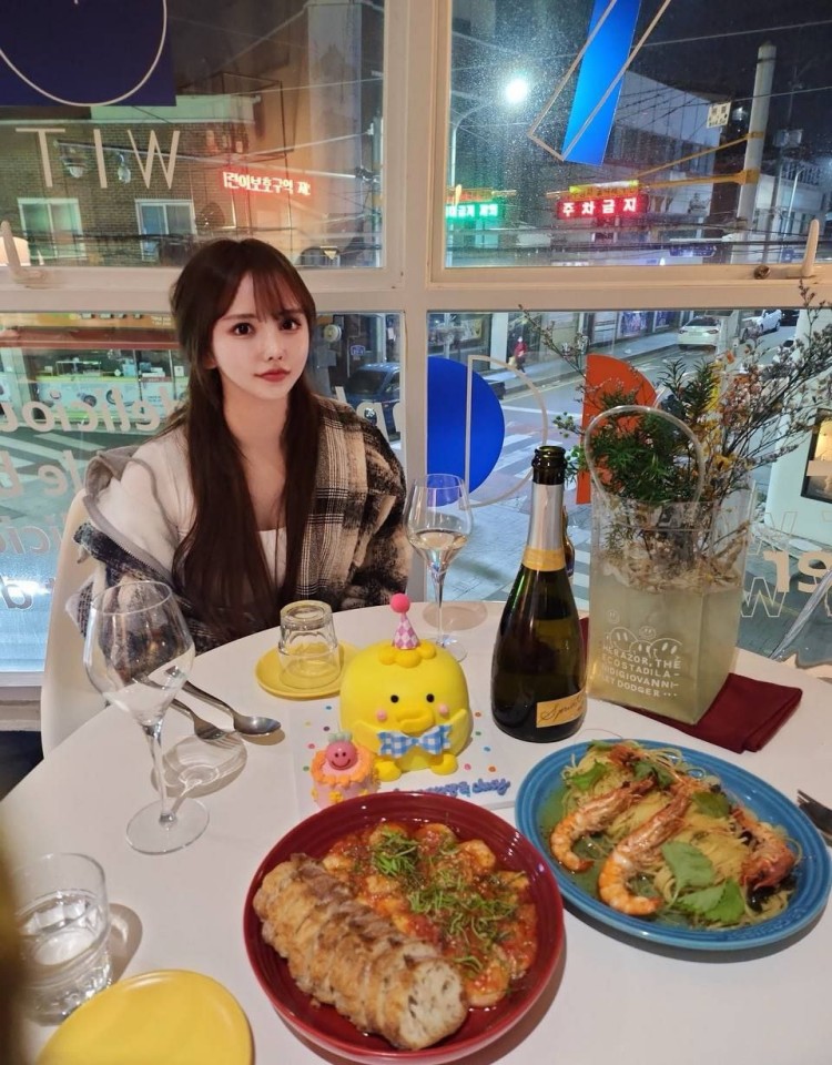 免费观看已满十八岁电视剧高清版,免费高清电影在线观看